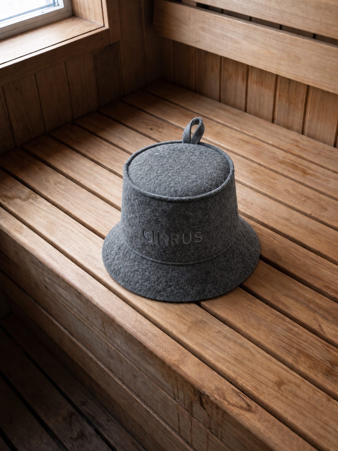 Shaela wool sauna bucket